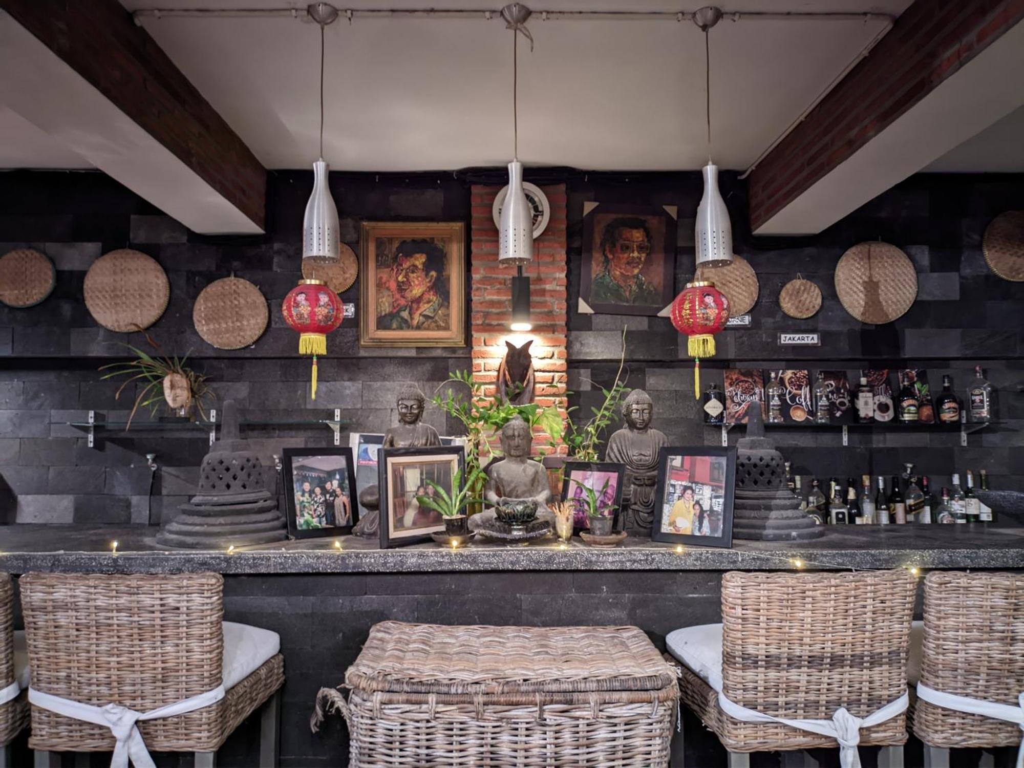 Astuti Gallery Homestay Γιογκιακάρτα Εξωτερικό φωτογραφία