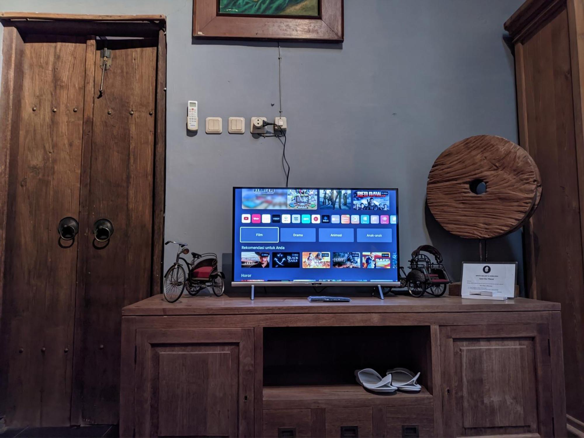 Astuti Gallery Homestay Γιογκιακάρτα Εξωτερικό φωτογραφία